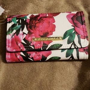 Betsy Johnson Pink & White Wallet/Wristlet